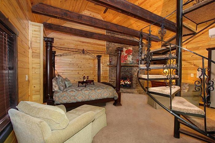 Lover'S Loft Гетлинбург Екстериор снимка