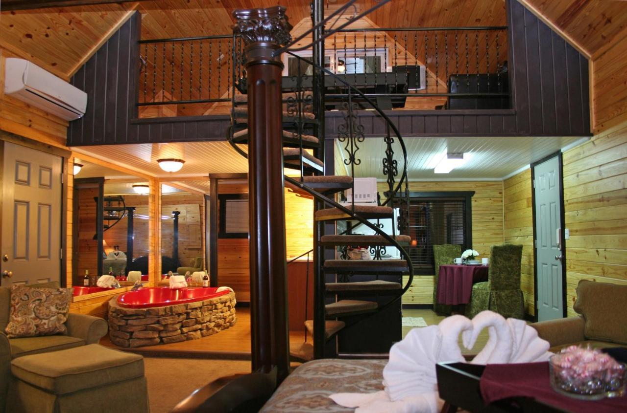 Lover'S Loft Гетлинбург Екстериор снимка
