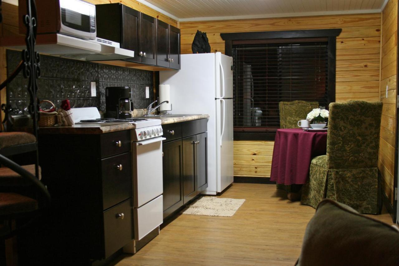 Lover'S Loft Гетлинбург Екстериор снимка